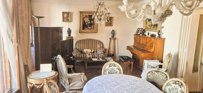 Appartement - 102 m² - 5 pièces