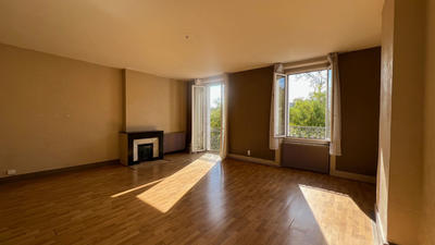 Appartement - 91 m² - 4 pièces