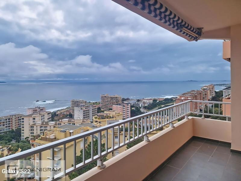 Appartement - 78 m² - 3 pièces