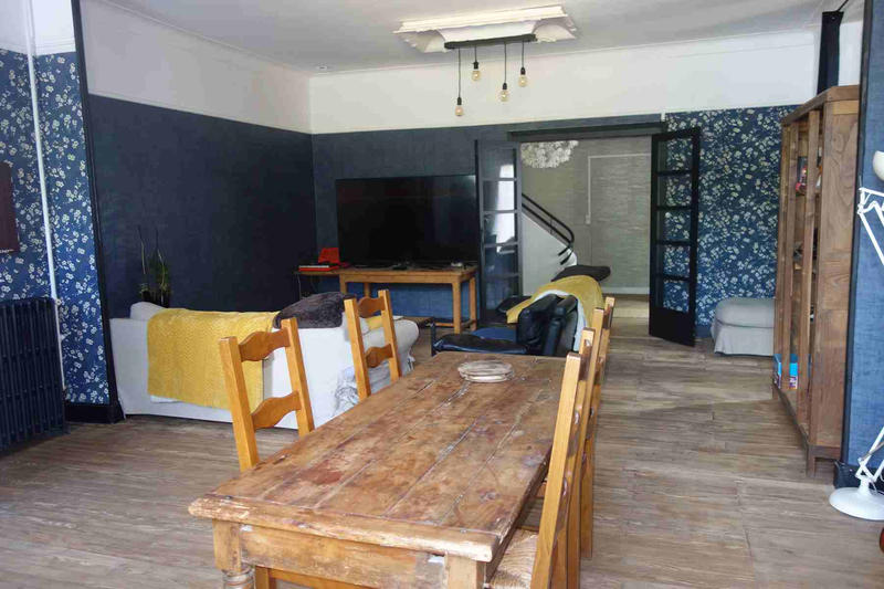 Maison - 194 m² - 7 pièces