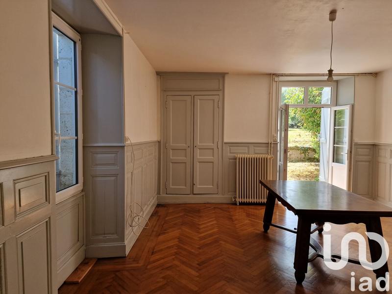 Maison - 220 m² - 8 pièces
