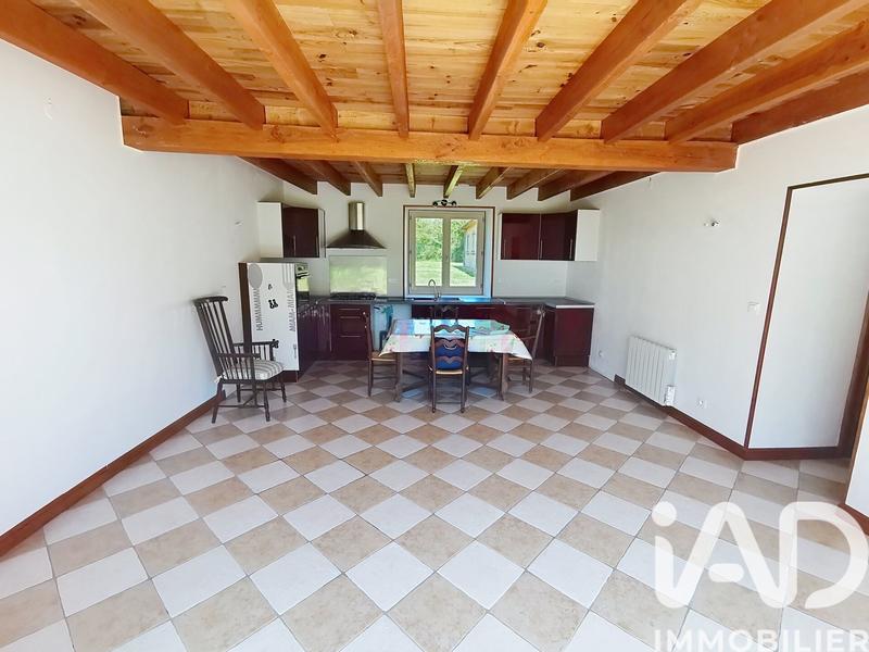 Maison - 86 m² - 4 pièces