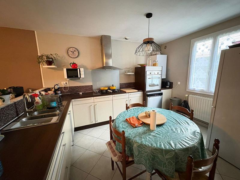 Maison - 140 m² - 7 pièces