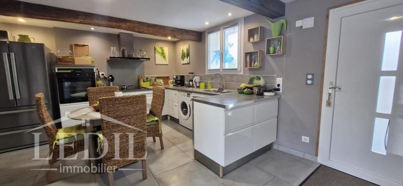 Maison en pierre - 90 m² - 4 pièces