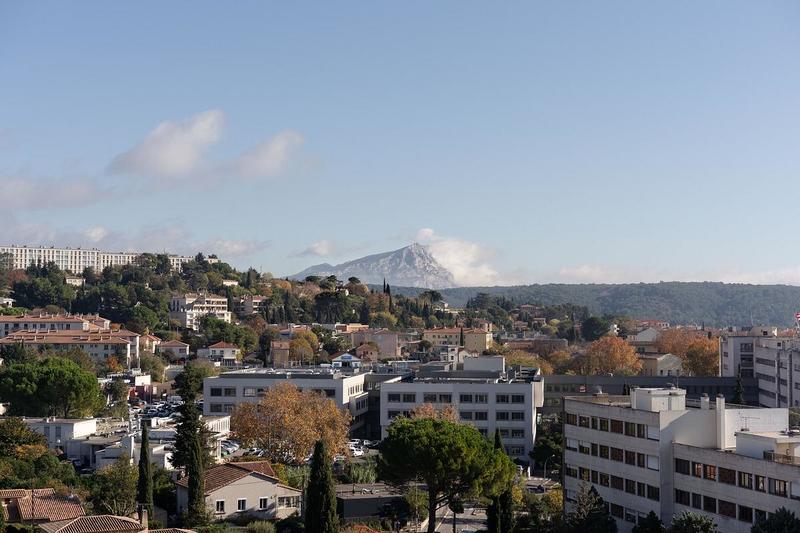 Appartement - 92 m² - 3 pièces