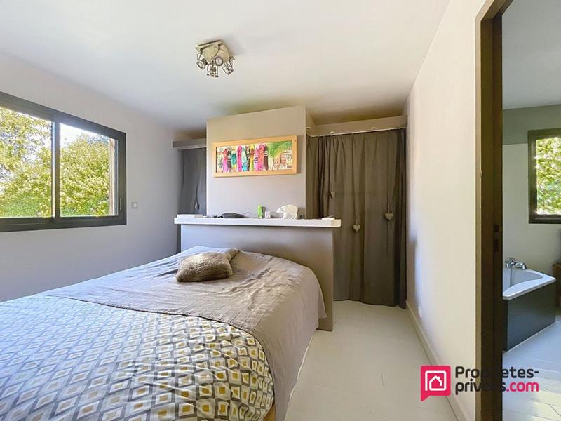 Maison - 168 m² - 7 pièces