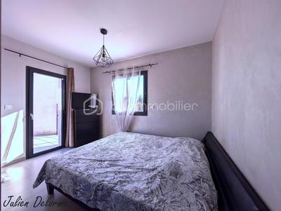 Maison jumelée - 75 m² - 3 pièces