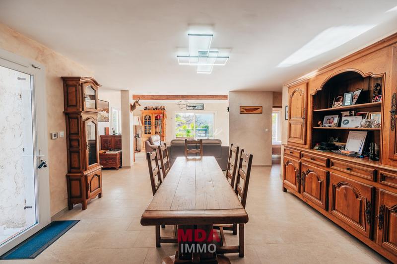 Villa - 195 m² - 7 pièces