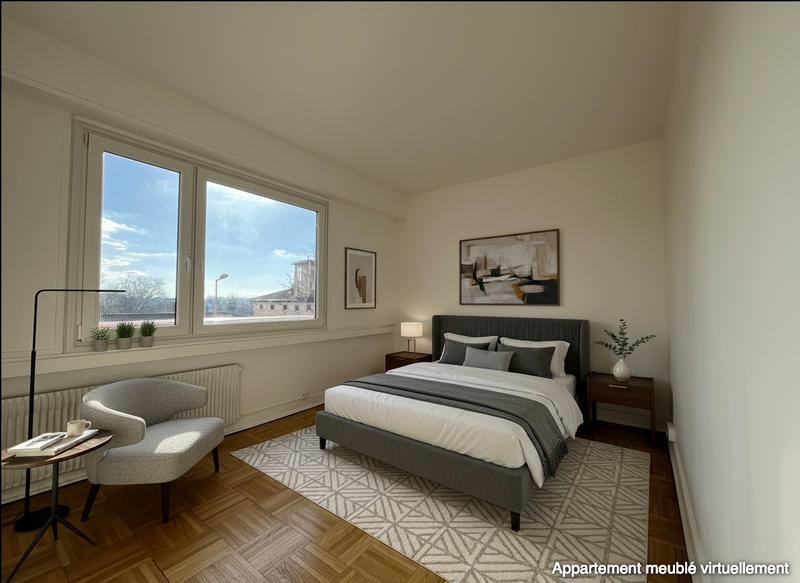 Appartement - 120 m² - 5 pièces