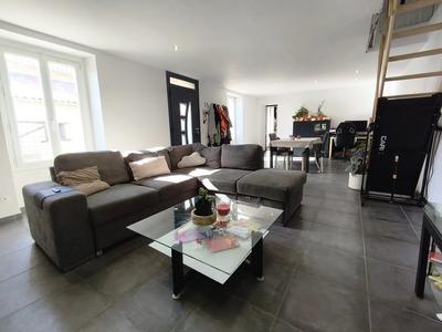 Maison - 105 m² - 4 pièces