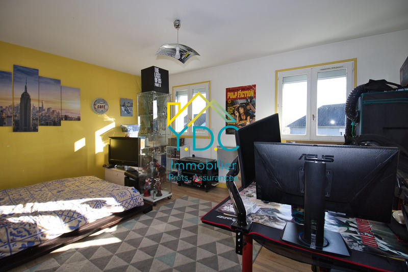 Maison - 205 m² - 8 pièces