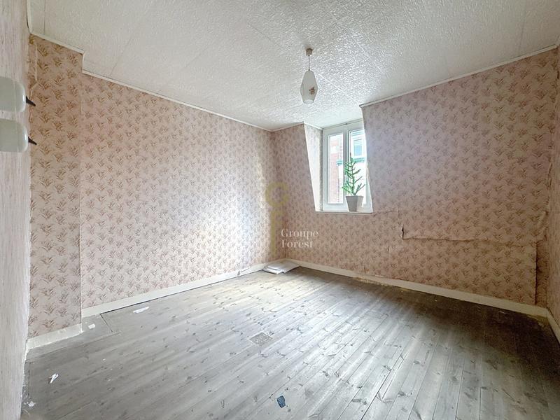 Maison - 80 m² - 5 pièces