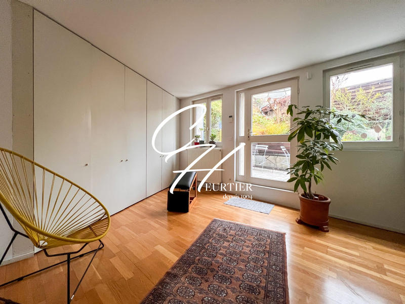 Appartement - 183 m² - 5 pièces