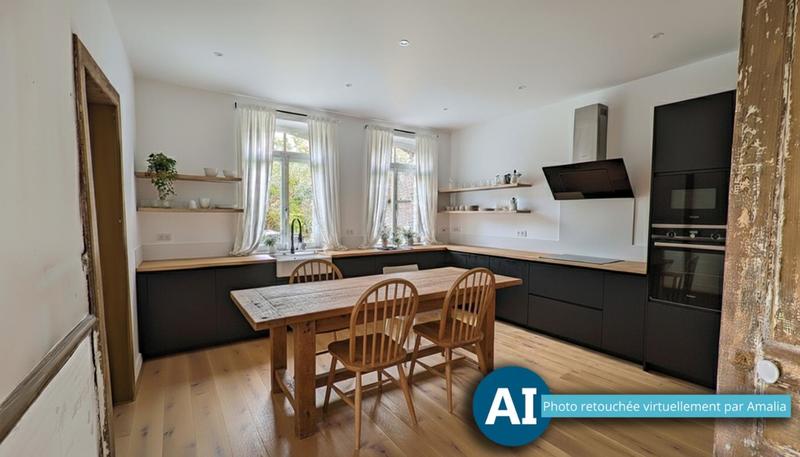 Maison - 140 m² - 5 pièces