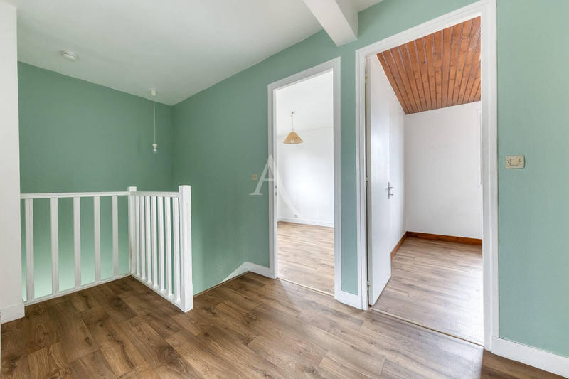 Maison - 106 m² - 5 pièces