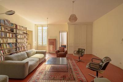 Appartement - 198 m² - 5 pièces