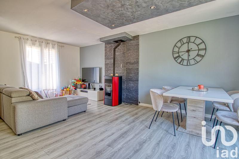 Maison - 90 m² - 5 pièces