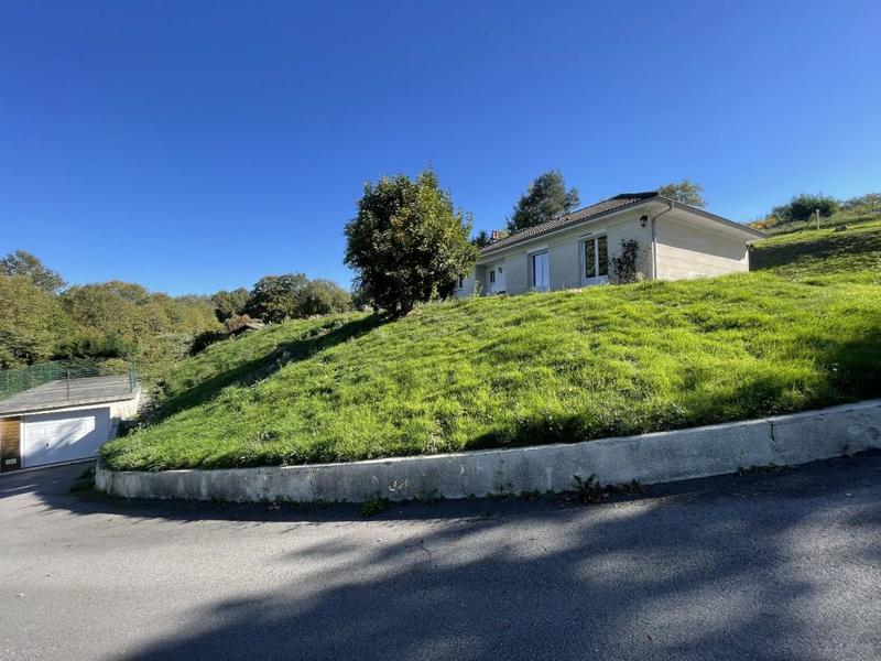 Maison - 119 m² - 7 pièces