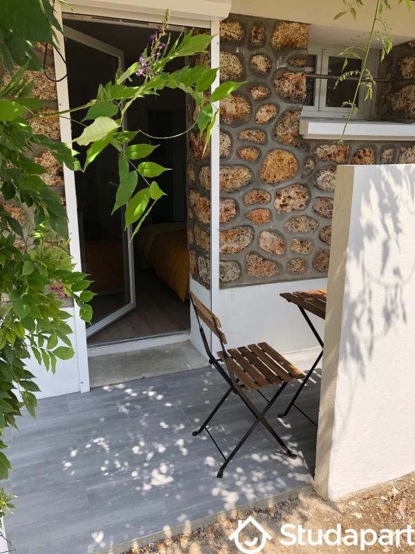 Chambre - 15 m² - 1 pièce