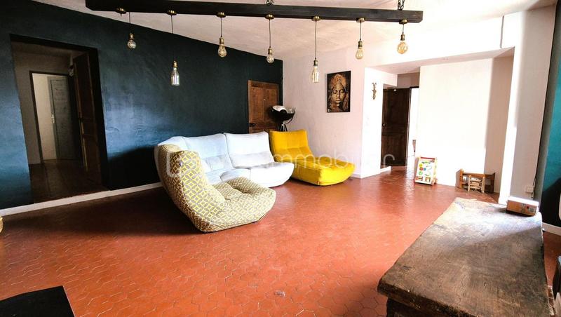 Immeuble - 240 m² - 10 pièces