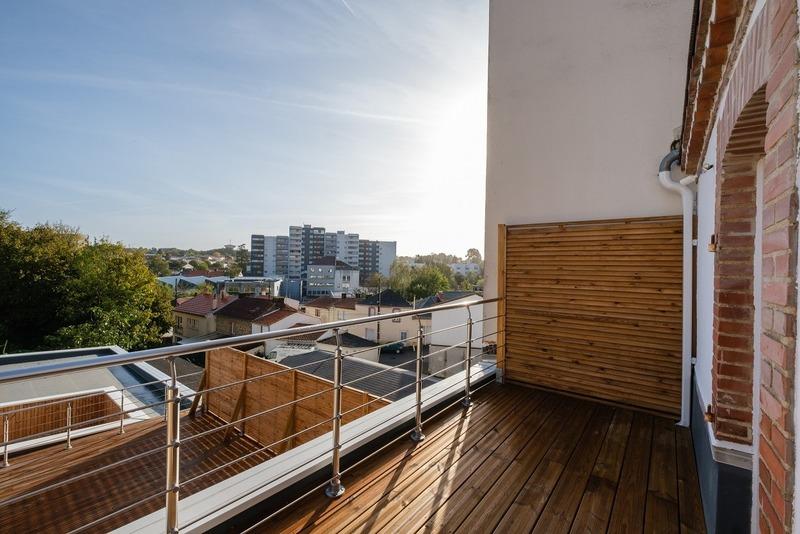Maison de ville - 255 m² - 8 pièces