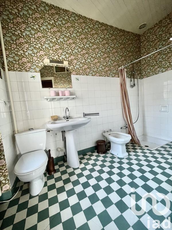 Maison - 115 m² - 8 pièces