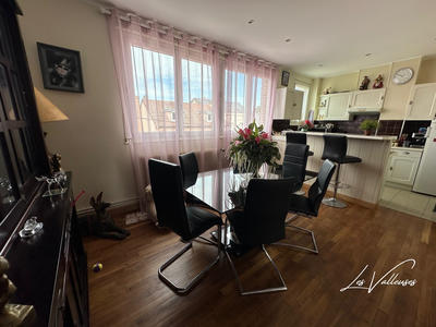 Appartement - 91 m² - 4 pièces
