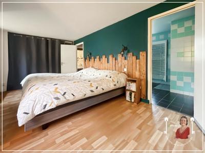 Maison - 170 m² - 5 pièces