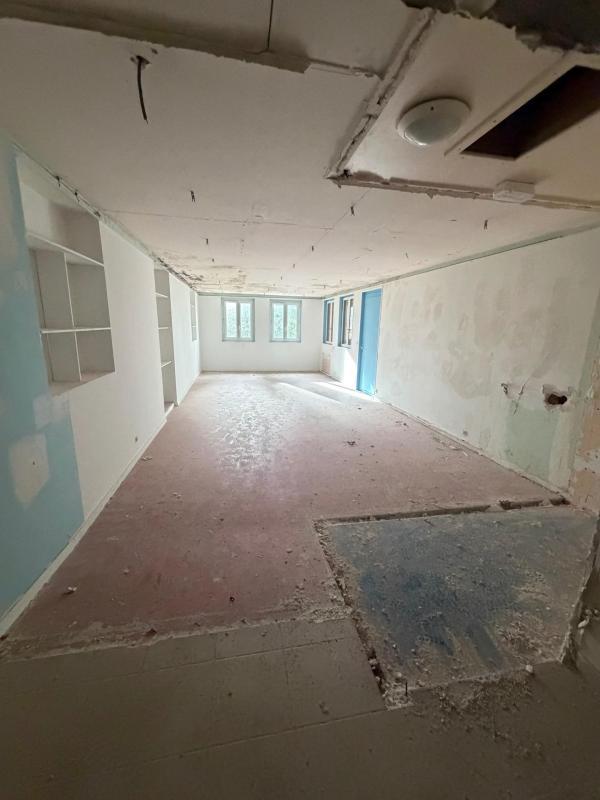 Maison - 100 m² - 6 pièces