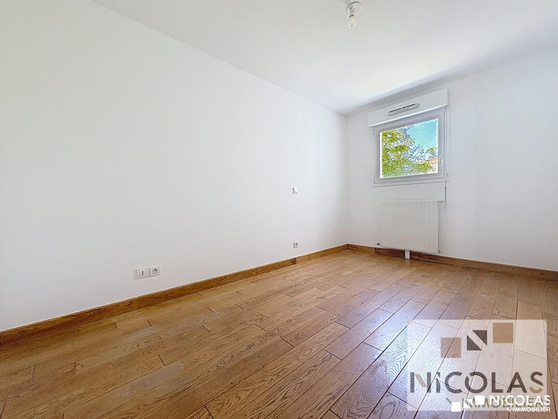 Appartement - 83 m² - 4 pièces