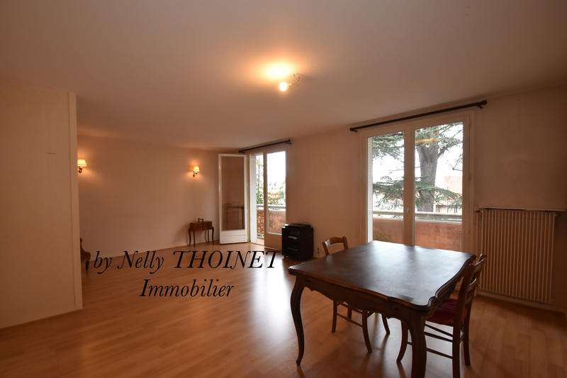 Appartement - 102 m² - 5 pièces
