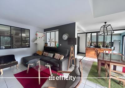 Maison - 135 m² - 5 pièces