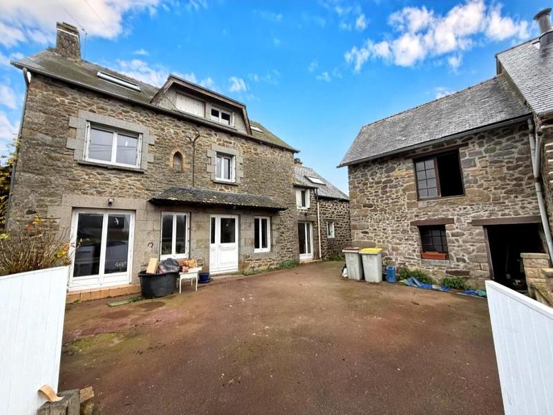 Maison - 144 m² - 7 pièces