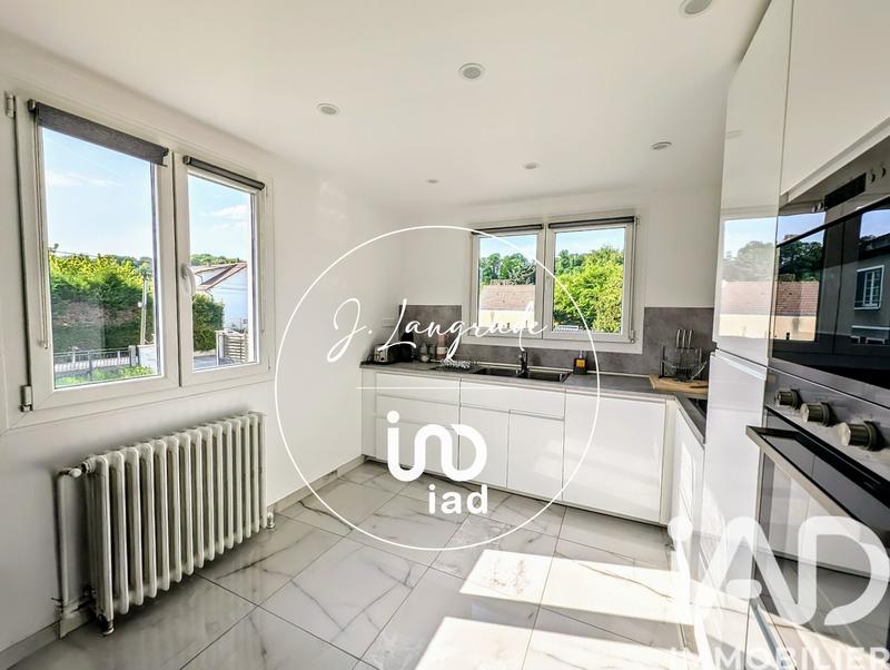 Maison - 111 m² - 5 pièces