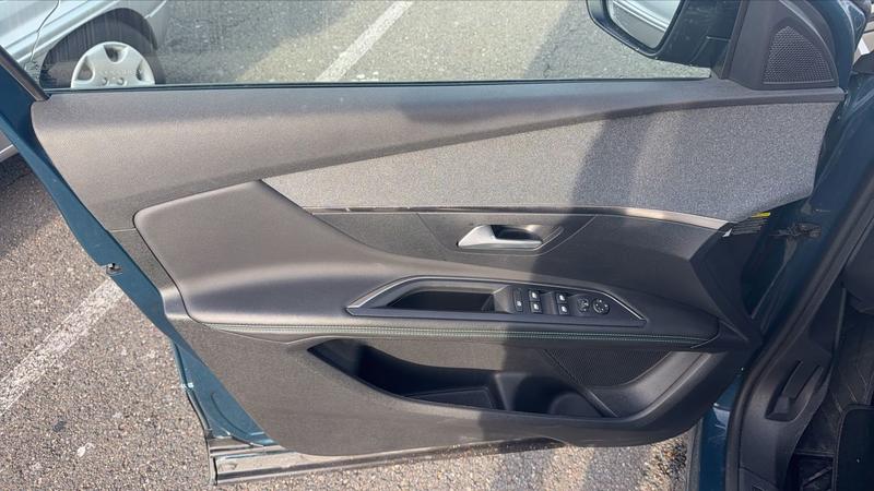 Peugeot 3008 II 1.6 Thp 225 Hybrid Eat8 Allure Pack