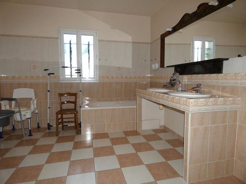 Maison - 160 m² - 5 pièces