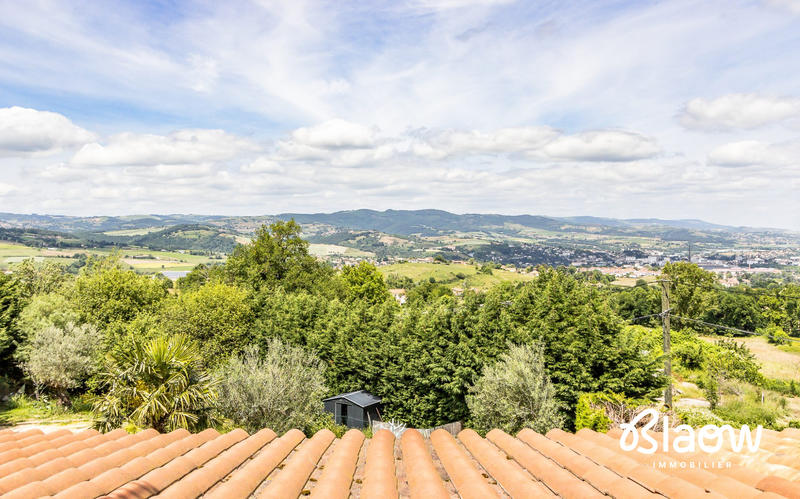 Maison contemporaine - 215 m² - 11 pièces