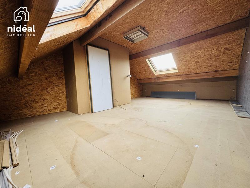 Maison - 105 m² - 5 pièces