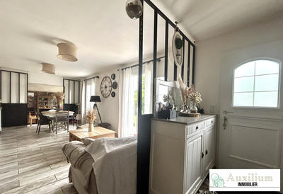 Maison - 104 m² - 5 pièces