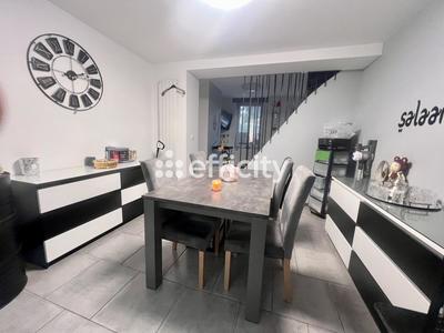 Maison - 67 m² - 4 pièces