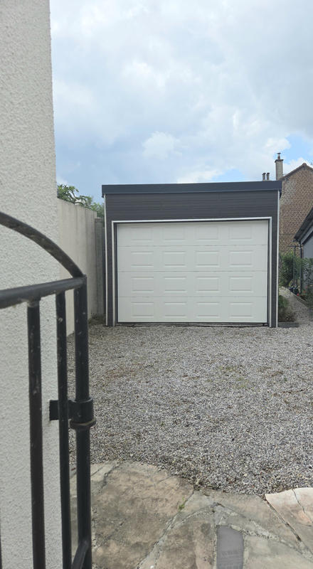 Maison - 85 m² - 5 pièces