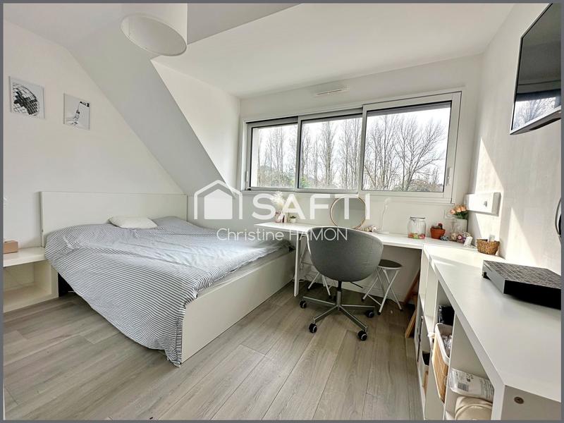 Maison - 145 m² - 5 pièces