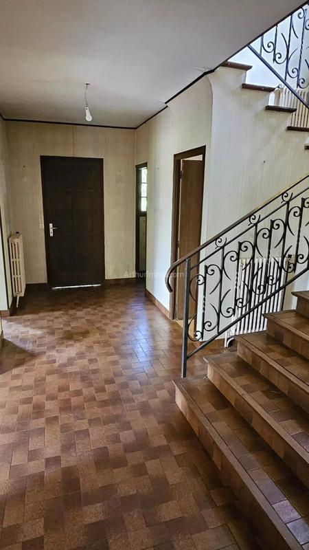 Maison - 161 m² - 7 pièces