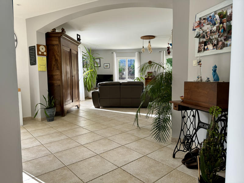 Maison - 200 m² - 6 pièces