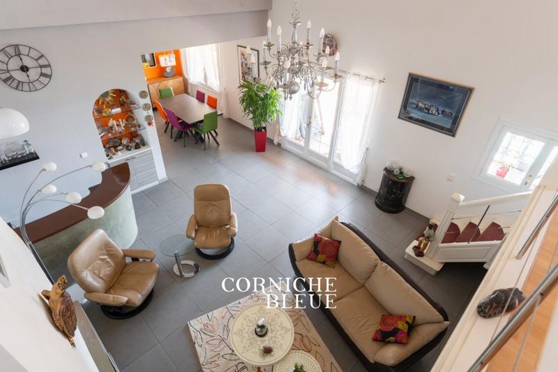 Villa - 168 m² - 3 pièces