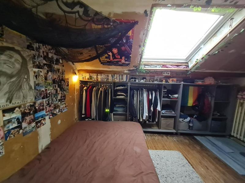 Maison - 99 m² - 5 pièces