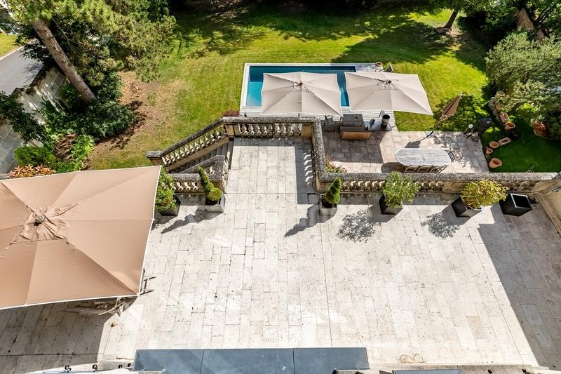 Maison bourgeoise - 396 m² - 12 pièces