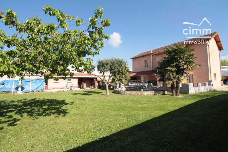 Maison - 209 m² - 8 pièces