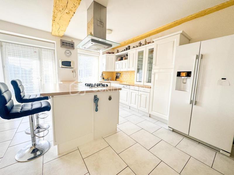 Longère - 214 m² - 6 pièces