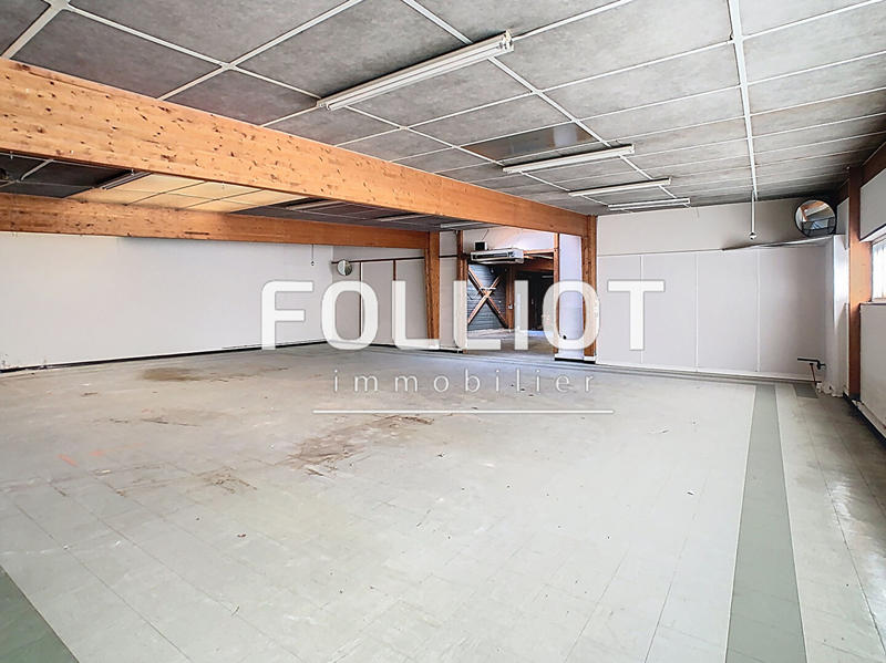 Local commercial - 419 m²